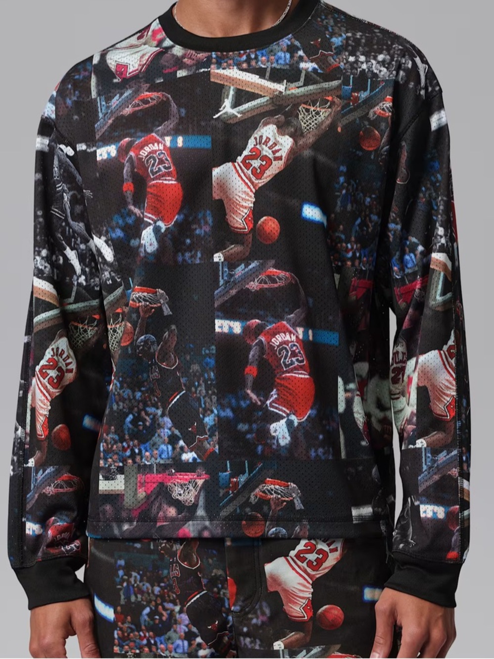 Nike Black & Red All-Over Michael
Jordan Basketball Graphic Long-Sleeve Shirt
